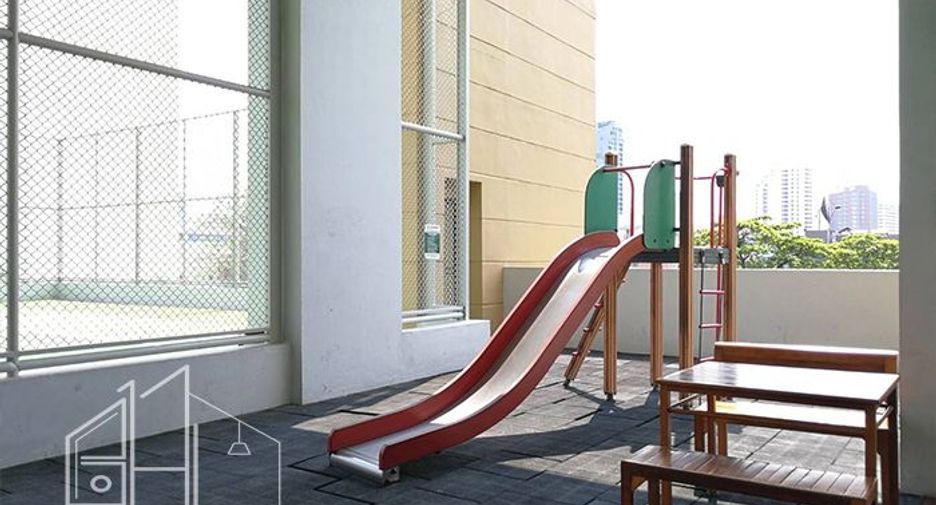 Wohnung zur Miete mit 3 Zimmer in Watthana, Bangkok