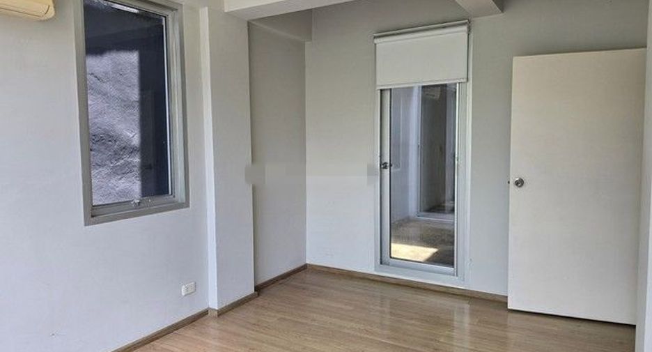 Haus zur Miete mit 3 Zimmer in Khan Na Yao, Bangkok