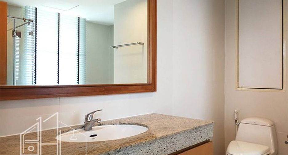 Wohnung zur Miete mit 3 Zimmer in Watthana, Bangkok