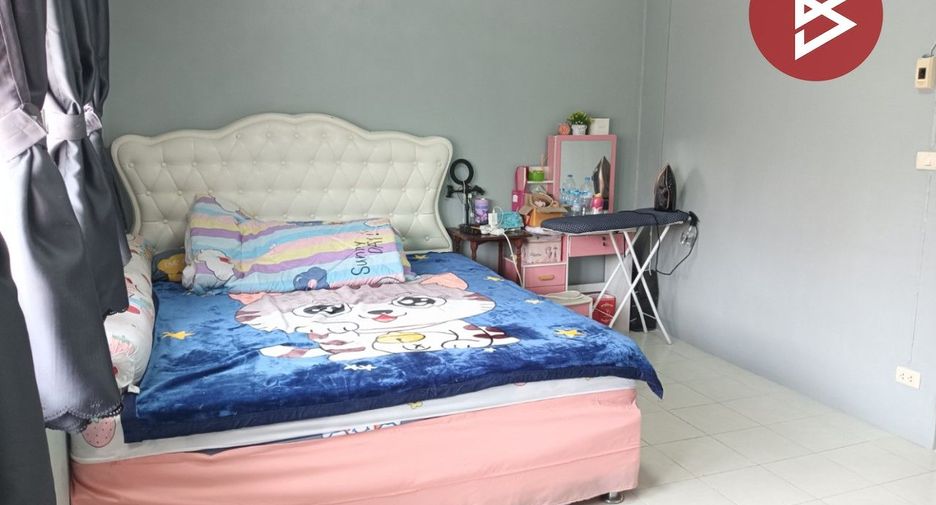 Casa adosada en venta de 3 habitaciones en Mueang Samut Prakan, Samut Prakan