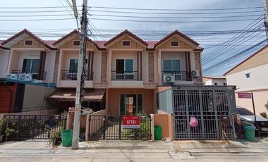 For sale 2 bedrooms townhouse in Thung Khru, Bangkok