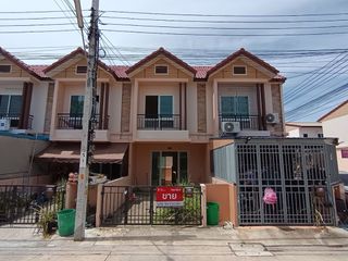 For sale 2 ベッドルーム townhouse in Thung Khru, Bangkok