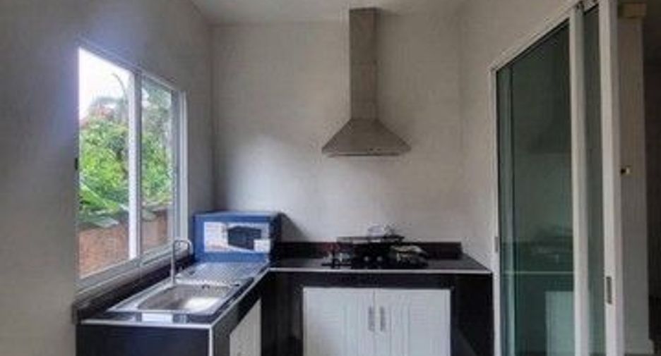Haus zur Miete mit 4 Zimmer in Bang Khae, Bangkok
