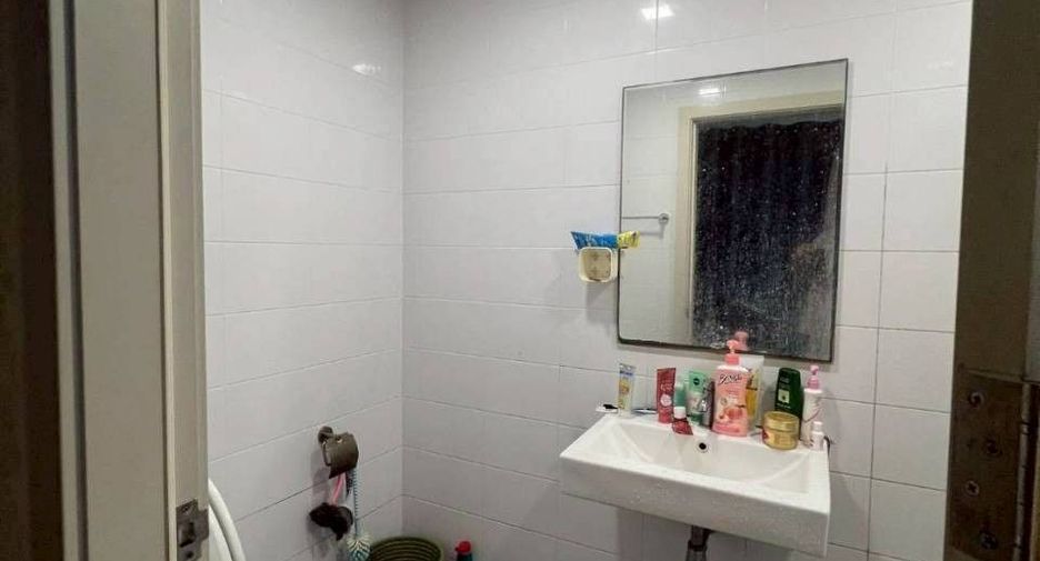 Reihenhaus zum Kauf mit 4 Zimmer in Mueang Chachoengsao, Chachoengsao