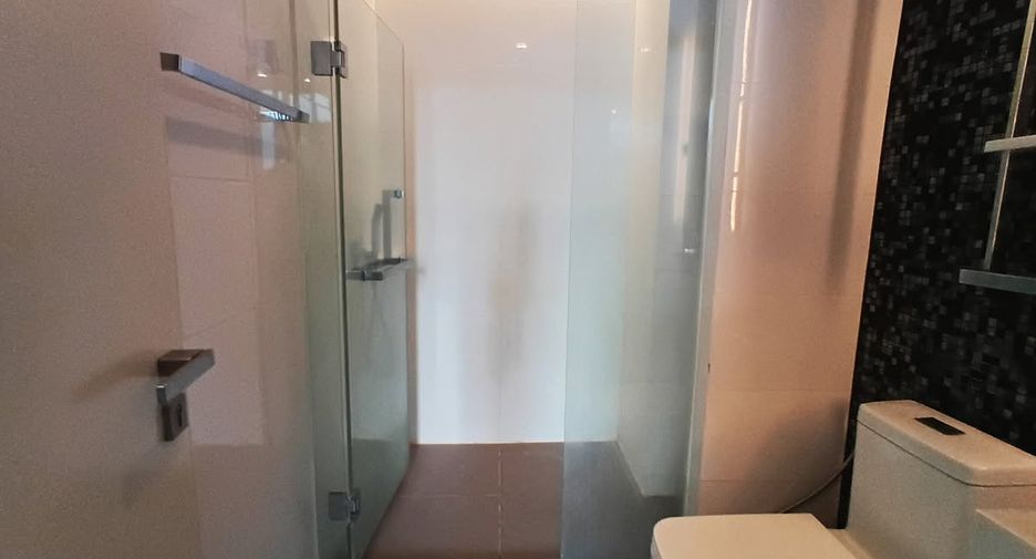 Продажа 1 кровать кондо в Кхлонг Тоеи, Бангкок