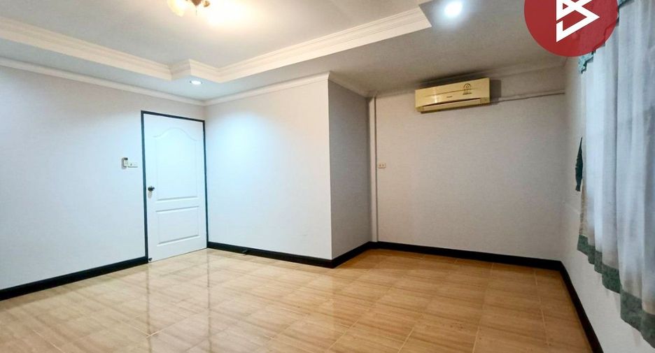 Продажа 4 спальни таунхаус в Mueang Ratchaburi, Ратбури