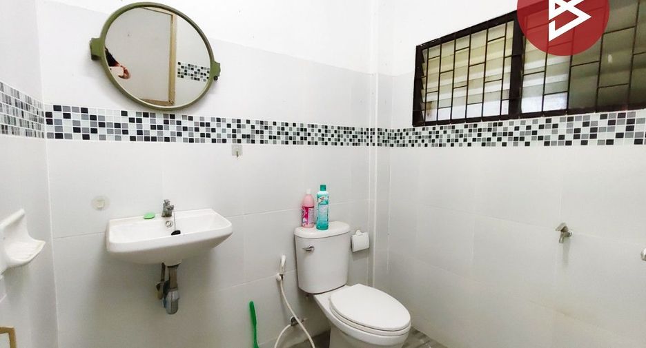 For sale 2 bedrooms townhouse in Ban Pong, Ratchaburi