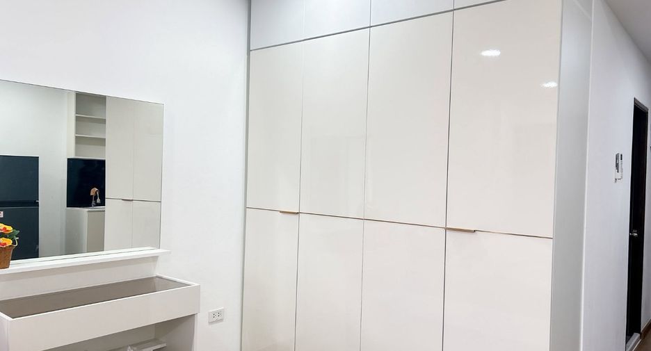 For rent 1 bed condo in Pratumnak, Pattaya