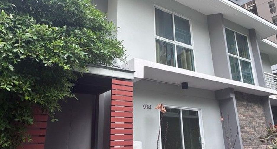Casa en alquiler de 2 habitaciones en Bang Phli, Samut Prakan