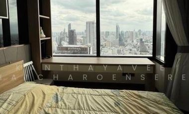For sale 3 bedrooms condo in Bang Rak, Bangkok