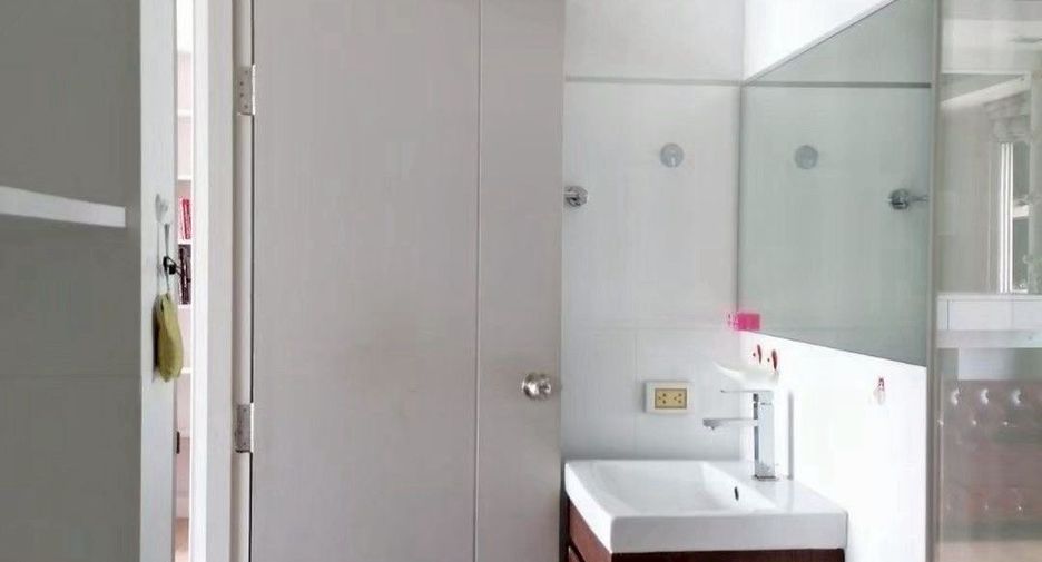 Wohnung zum Kauf mit 1 Zimmer in Watthana, Bangkok