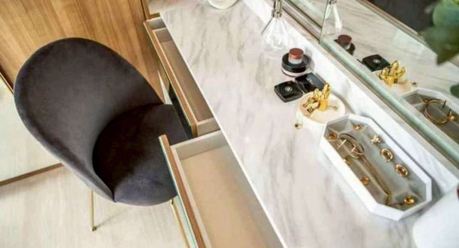 Wohnung zur Miete mit 1 Zimmer in Pathum Wan, Bangkok