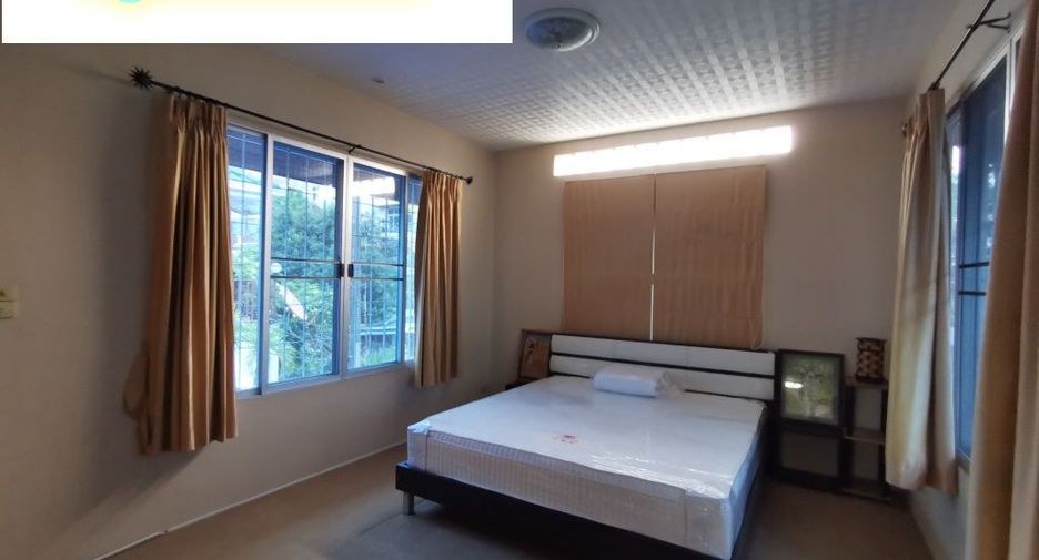 Haus zur Miete mit 3 Zimmer in Phaya Thai, Bangkok