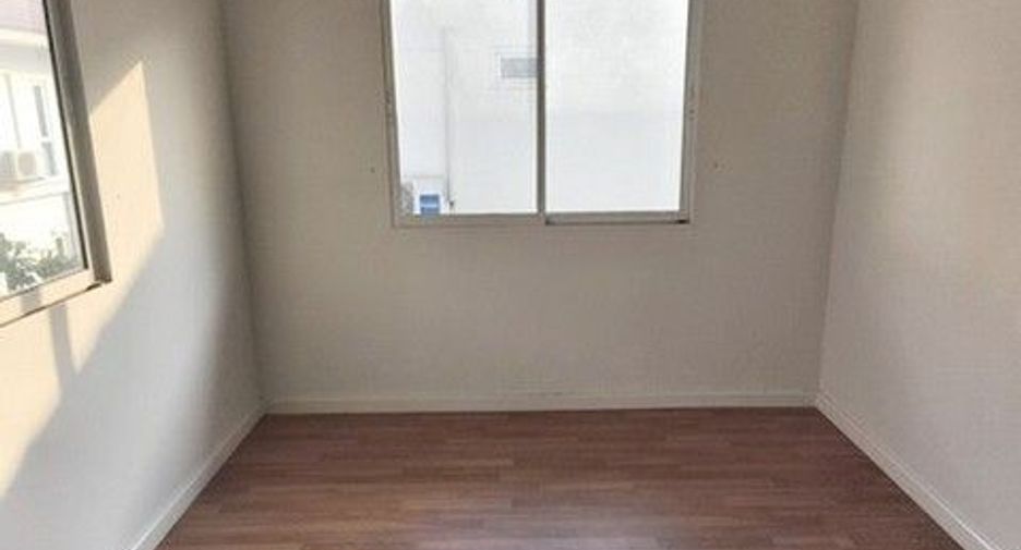 Продажа 1 кровать дом в Mueang Khon Kaen, Кхонкен
