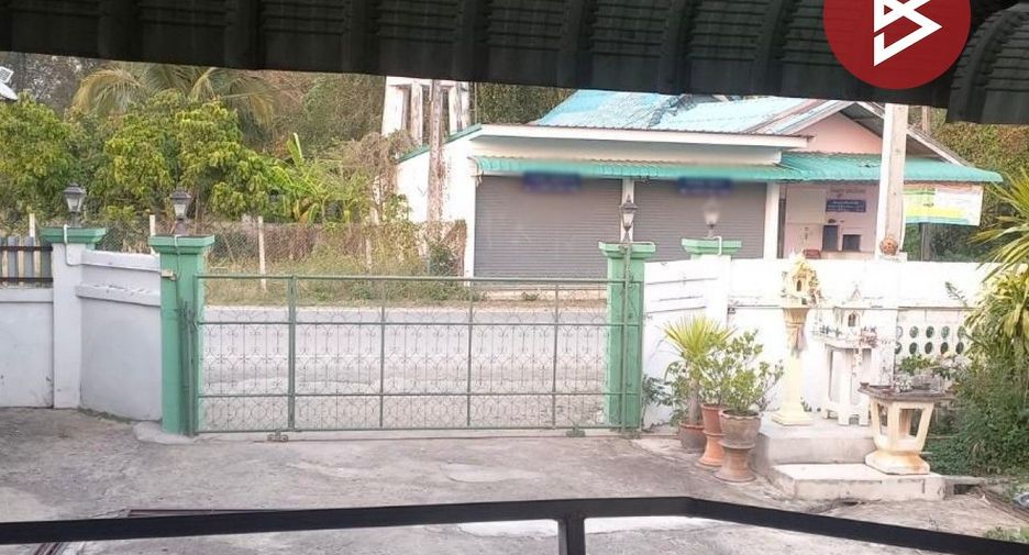 À vendre 4 chambres maison à Mueang Lamphun, Lamphun
