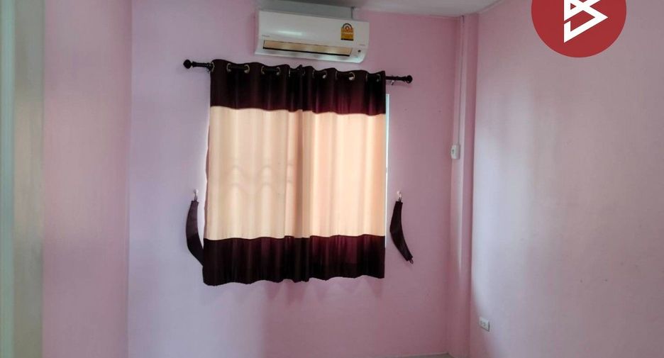 For sale 3 bedrooms townhouse in Mueang Chon Buri, Chonburi