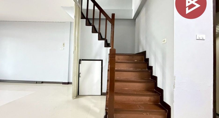Продажа 2 спальни таунхаус в Кхлонг Сам Ща, Бангкок