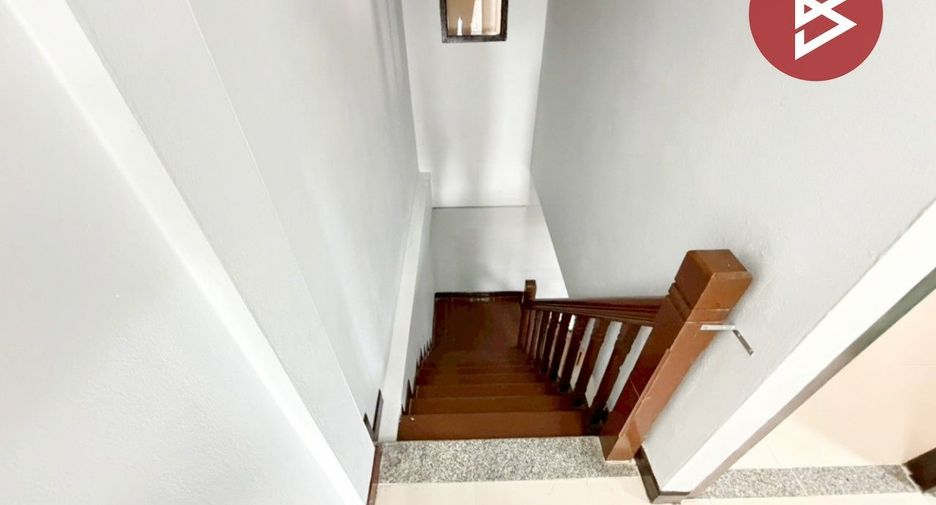 Продажа 2 спальни таунхаус в Кхлонг Сам Ща, Бангкок