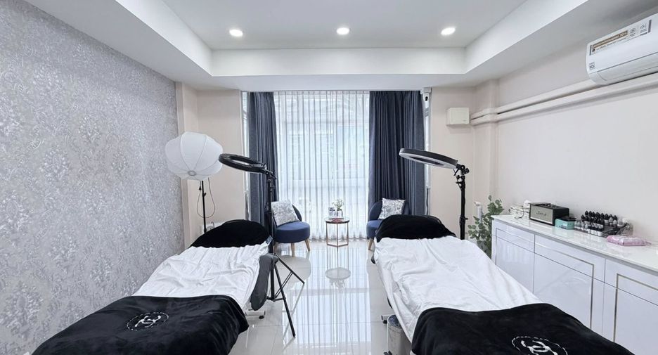 For rent and for sale 2 bedrooms townhouse in Mueang Chiang Mai, Chiang Mai