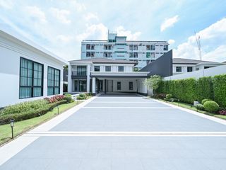 For rent 4 ベッドルーム house in Mueang Samut Prakan, Samut Prakan