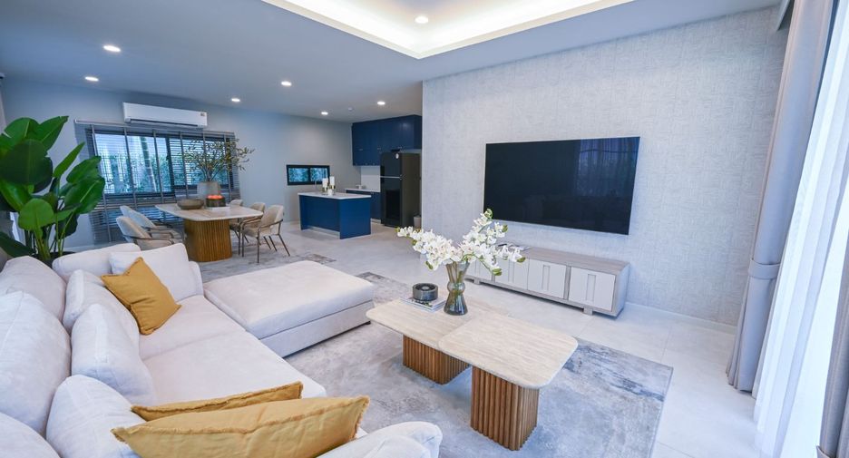 For rent 4 bedrooms house in Mueang Samut Prakan, Samut Prakan