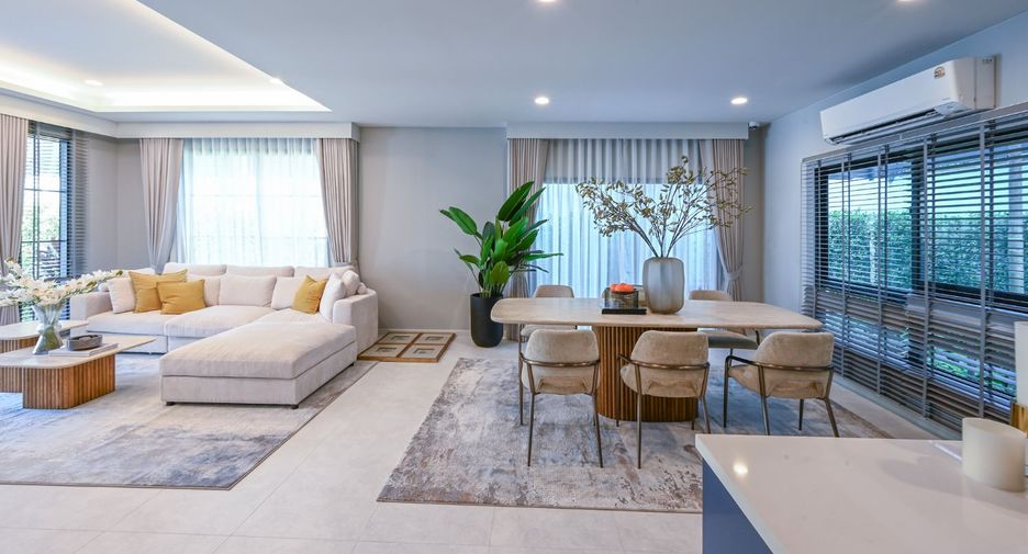 For rent 4 bedrooms house in Mueang Samut Prakan, Samut Prakan
