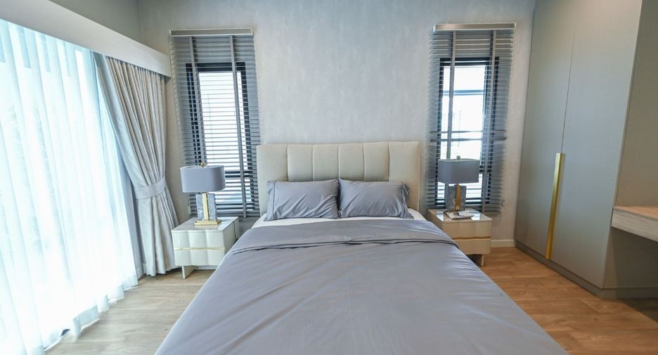 For rent 4 bedrooms house in Mueang Samut Prakan, Samut Prakan