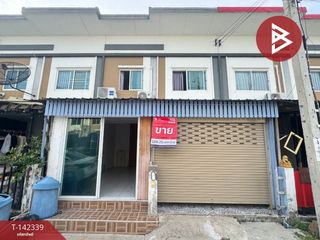 出售 3 卧室 联排别墅 在 Lat Krabang, 曼谷