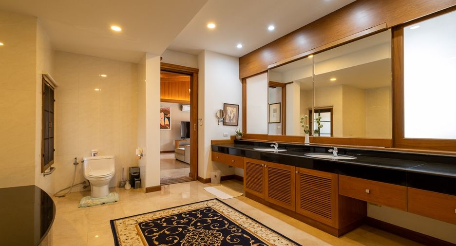 À vendre 3 chambres maison à Saraphi, Chiang Mai