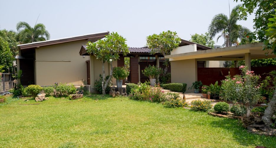 À vendre 3 chambres maison à Saraphi, Chiang Mai