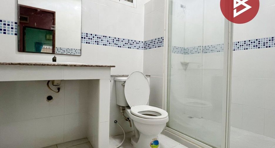 Продажа 3 спальни таунхаус в Krathum Baen, Самутсакхон