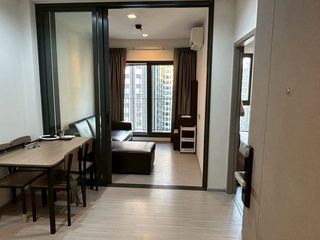 À vendre 1 chambre condo à Huai Khwang, Bangkok