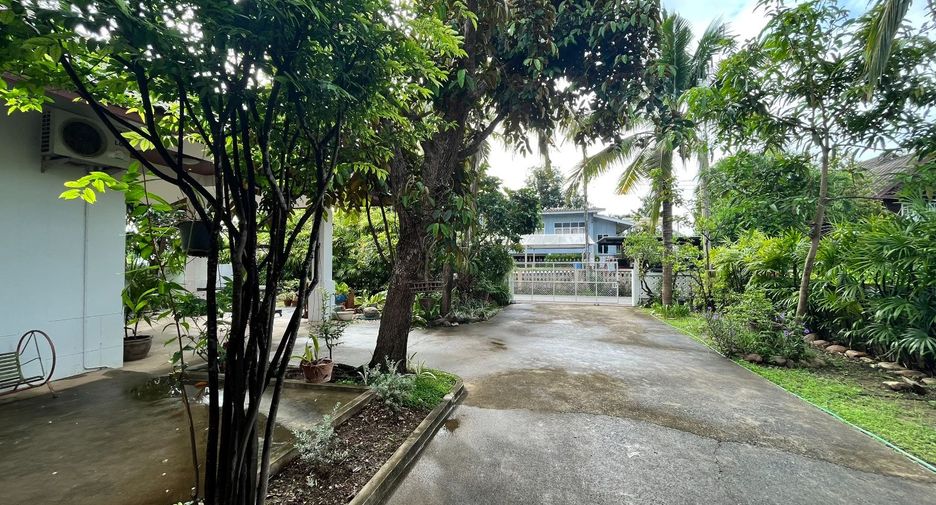 For rent 2 bedrooms house in Mueang Chiang Mai, Chiang Mai