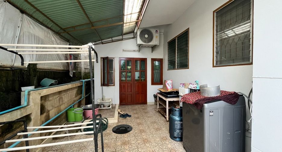 For rent 2 bedrooms house in Mueang Chiang Mai, Chiang Mai