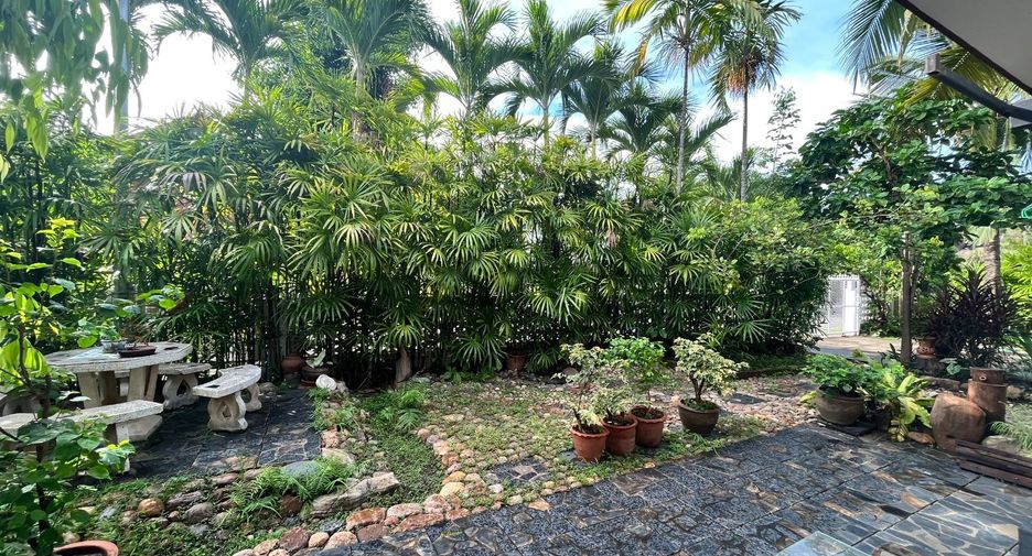 For rent 2 bedrooms house in Mueang Chiang Mai, Chiang Mai