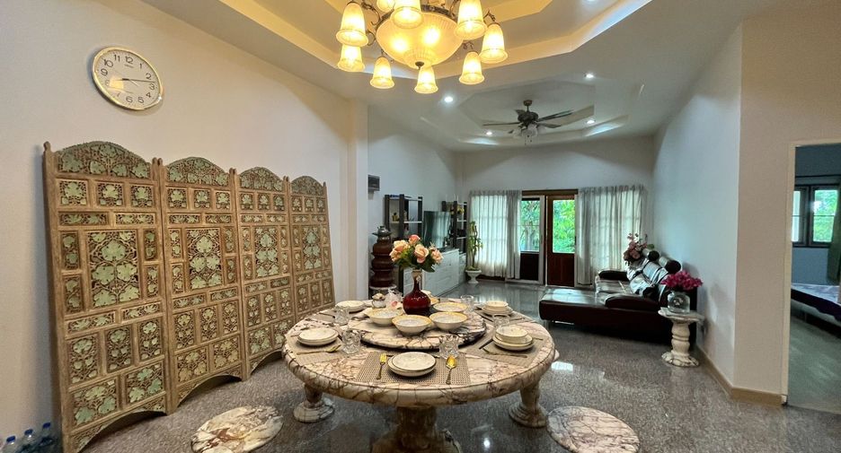 For rent 2 bedrooms house in Mueang Chiang Mai, Chiang Mai