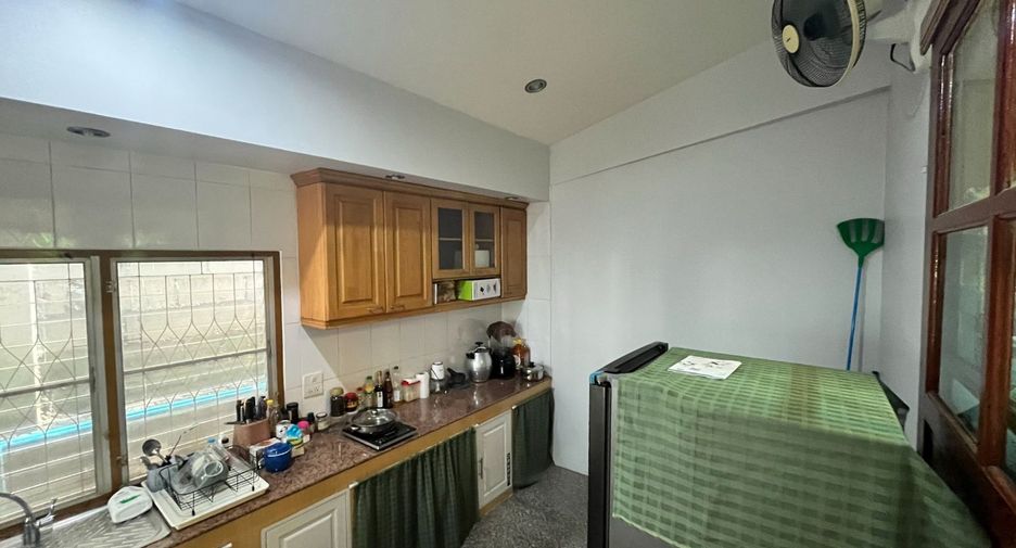For rent 2 bedrooms house in Mueang Chiang Mai, Chiang Mai