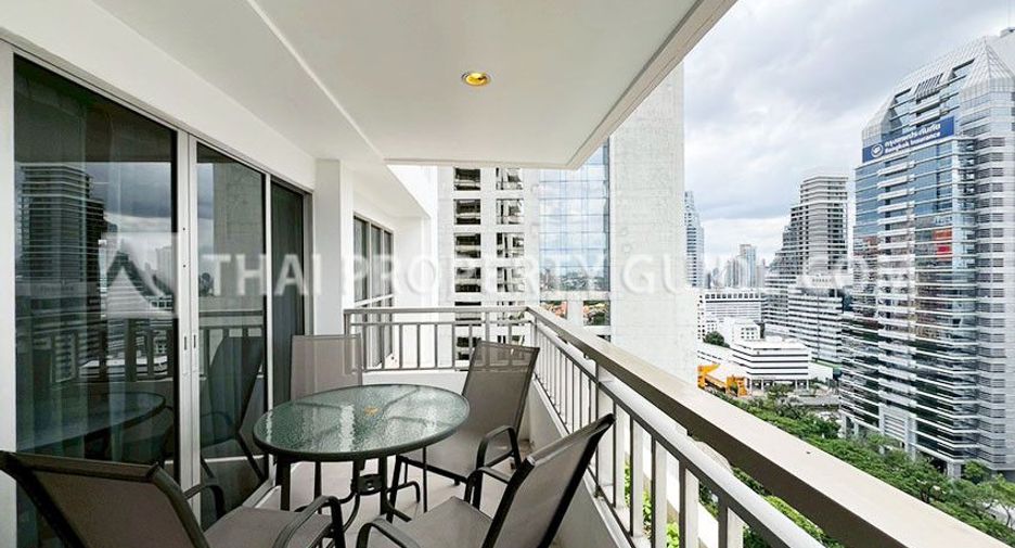 For rent 3 bedrooms condo in Sathon, Bangkok