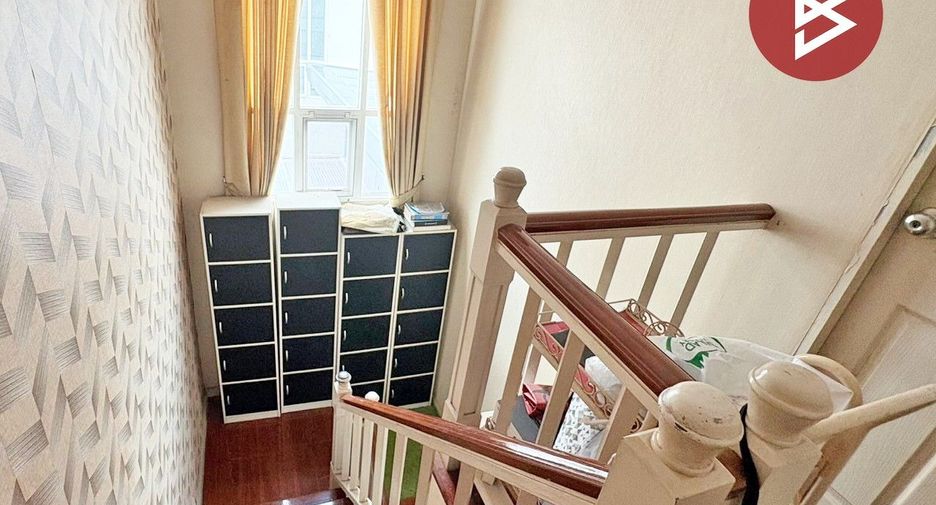 Продажа 2 спальни дом в Лат Крабанг, Бангкок