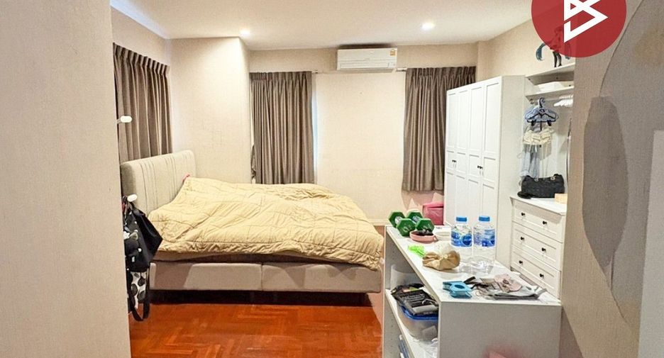 Продажа 2 спальни дом в Лат Крабанг, Бангкок