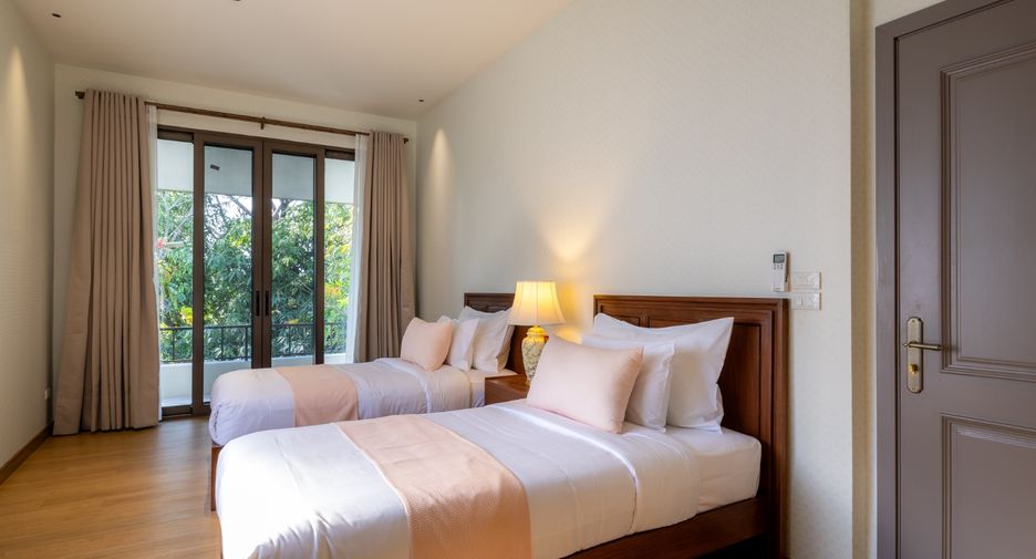 Casa en venta de 5 habitaciones en Saraphi, Chiang Mai