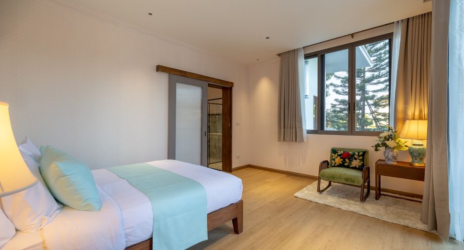 Casa en venta de 5 habitaciones en Saraphi, Chiang Mai