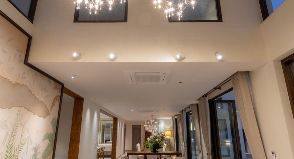 Casa en venta de 5 habitaciones en Saraphi, Chiang Mai