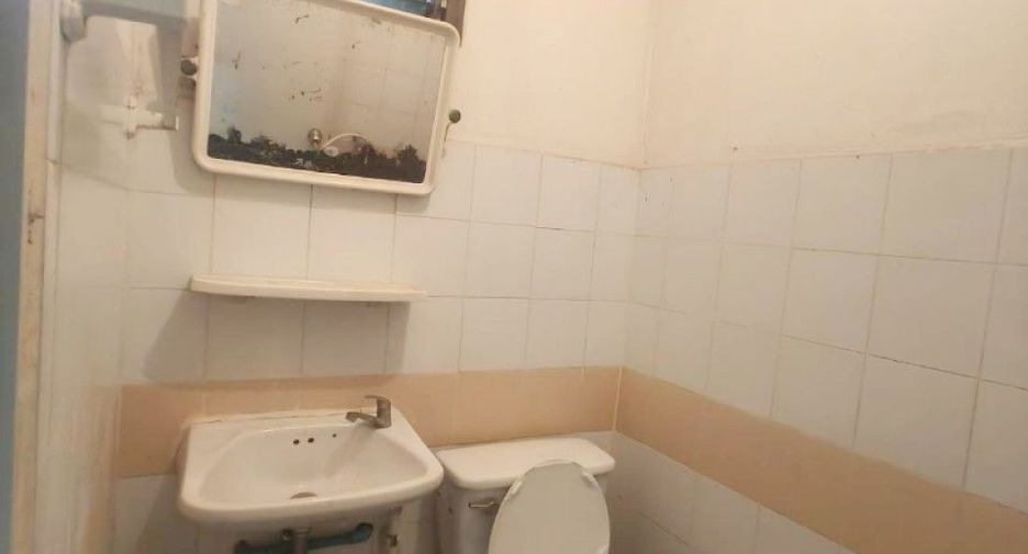À vendre 1 chambre condo à Khlong Sam Wa, Bangkok