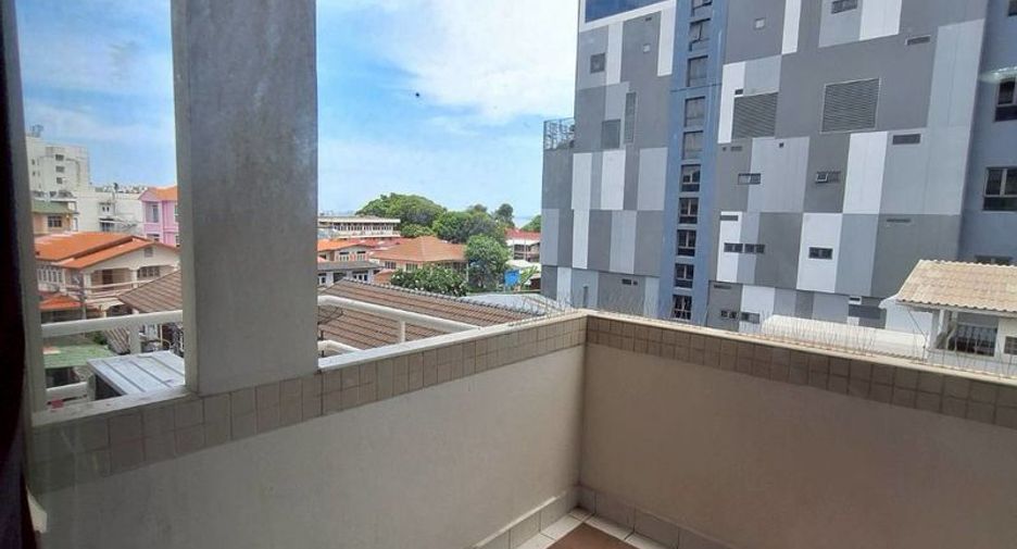 Condo en venta de 1 habitaciones en Si Racha, Chonburi