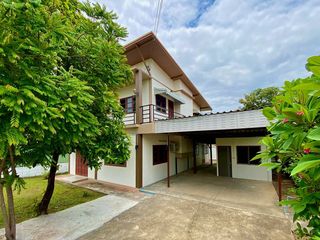 For Rent 5 Bedroom House In Saraphi, Chiang Mai
