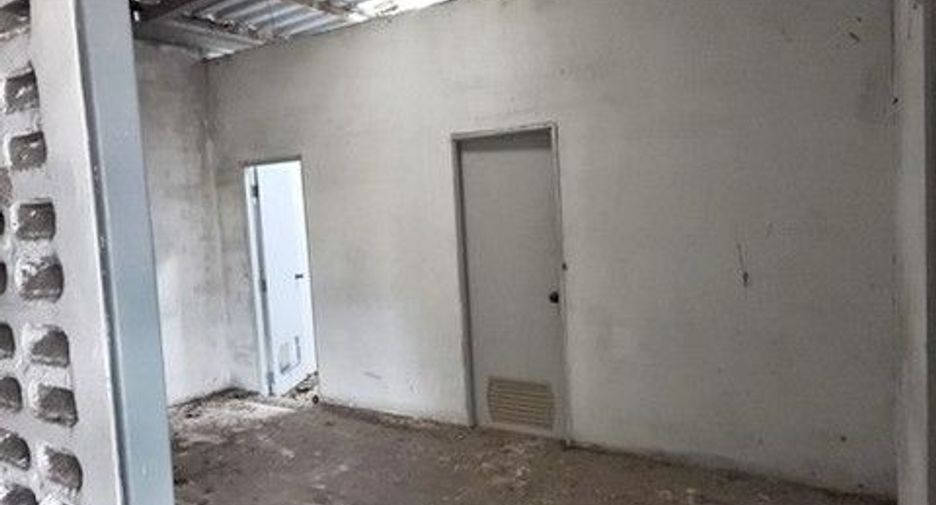 À vendre 1 chambre entrepôt à Mueang Kalasin, Kalasin