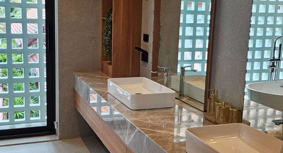 À vendre 4 chambres villa à Jomtien, Pattaya