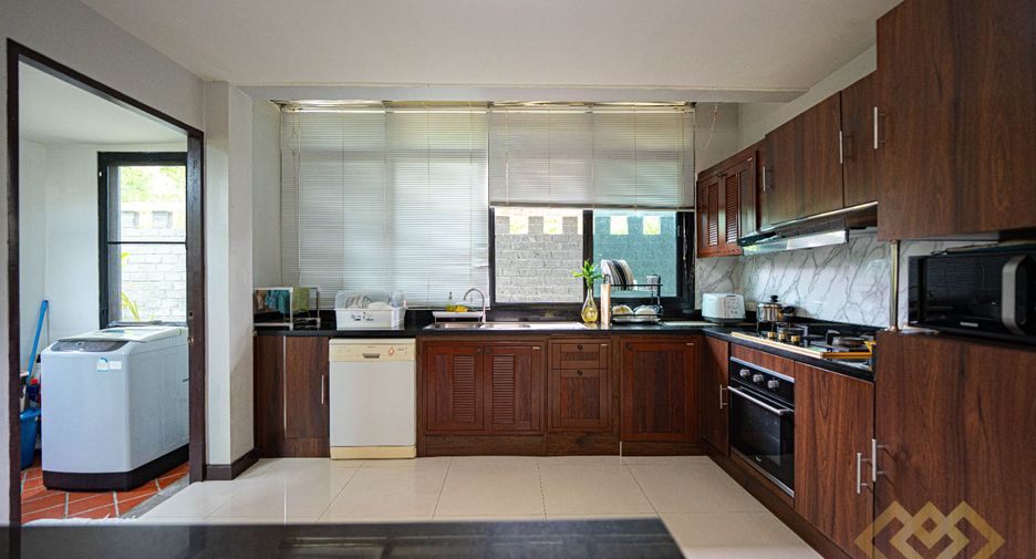 For sale 3 ベッドルーム house in East Pattaya, Pattaya