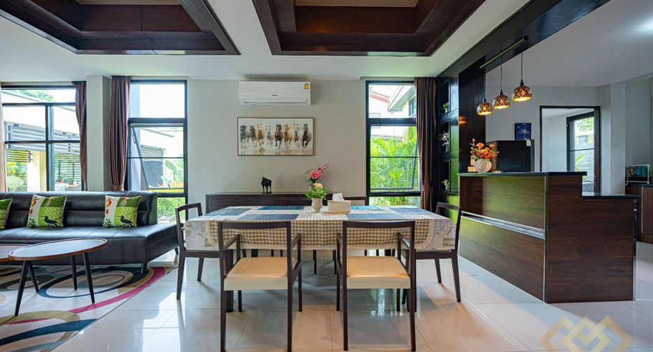 For sale 3 ベッドルーム house in East Pattaya, Pattaya
